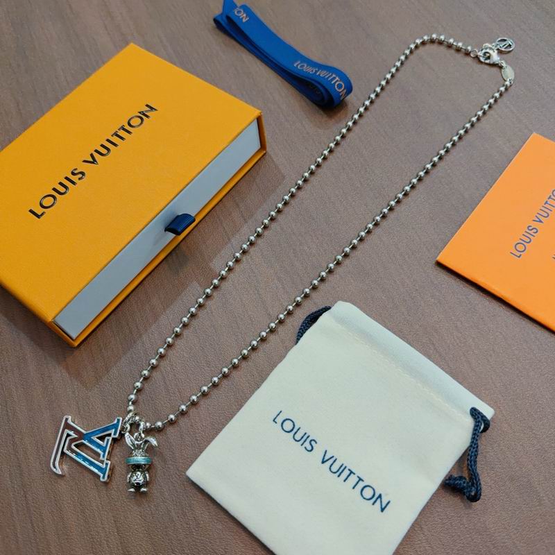 LV Necklace 11yxx104
